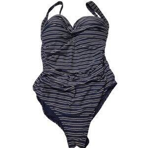 Nip/Tuck Swim Navy Sorrento Stripe Joanne front twist one piece‎ 12 Pool beach